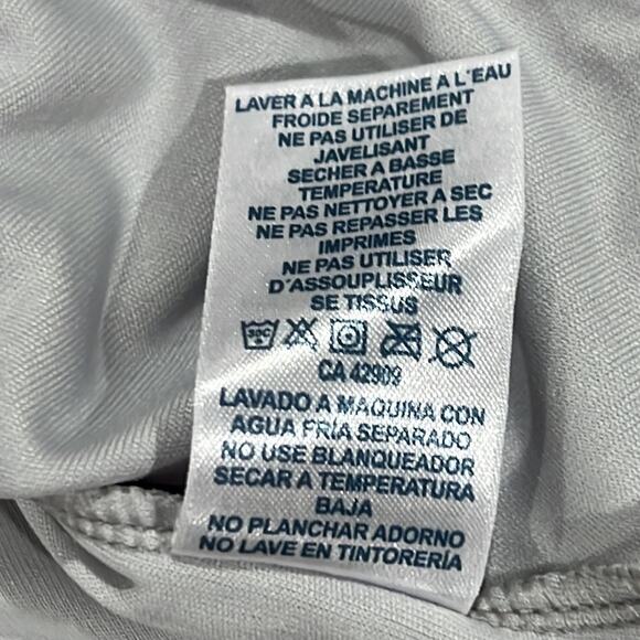 Performance long sleeve V-Neck Sz XL sunshirt hiking outdoor excellent condition - Picture 11 of 11